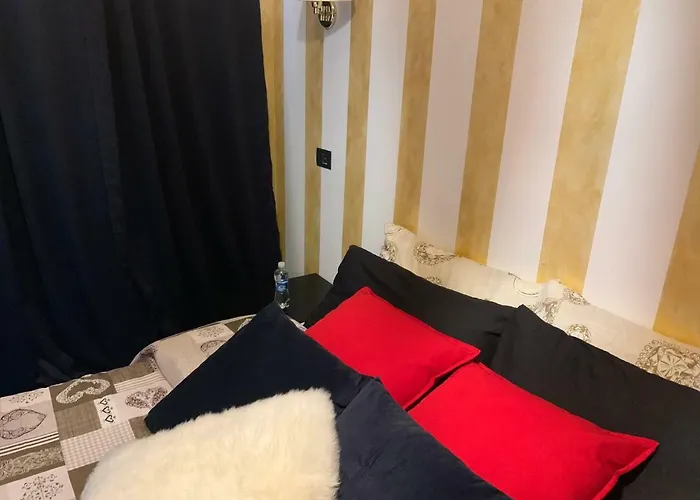 A57 Banano ゲストハウス フィウミチーノ